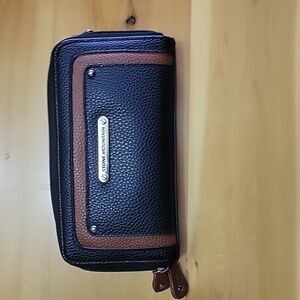 Stone Mountain Wallet